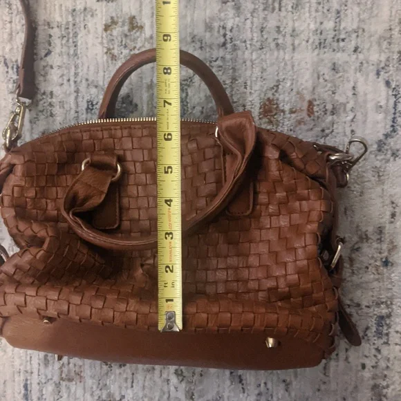 Brown Woven Handbag - Picture 9 of 10